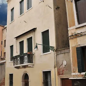 ca-mariele.hotelinveneto.com/